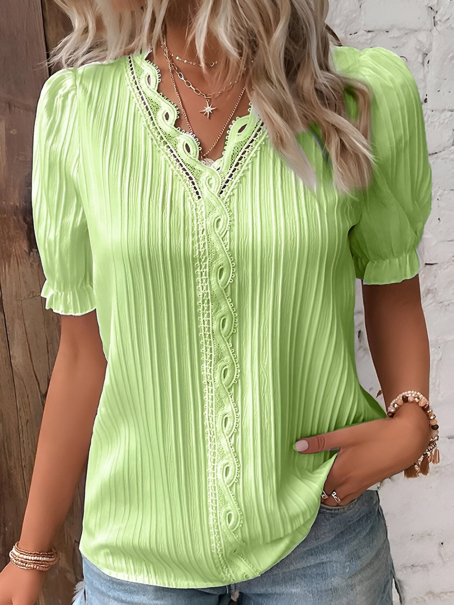 Hazel – Women’s Top with Soft Fabric